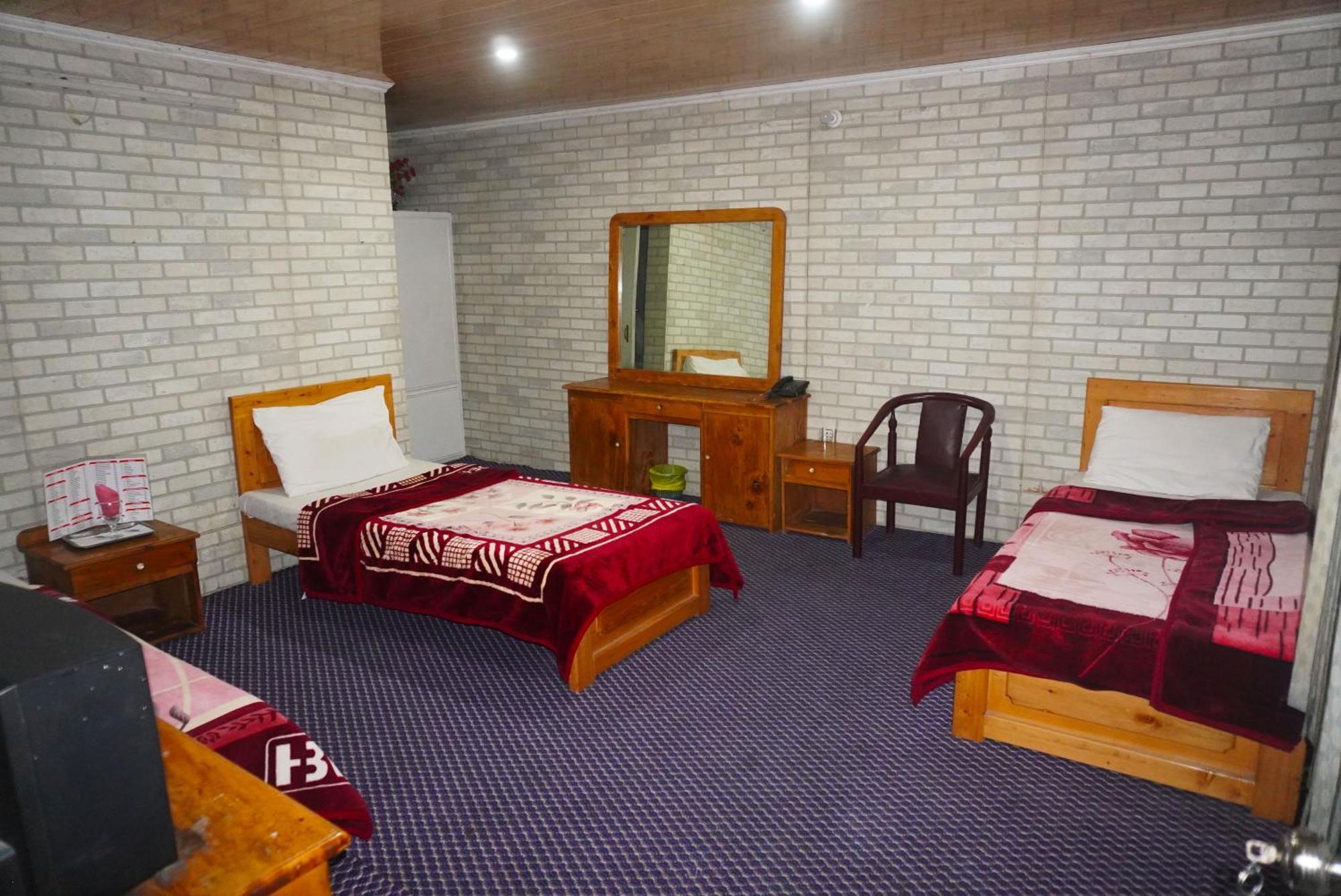 Hotel Dewanekhas Skardu Eksteriør billede