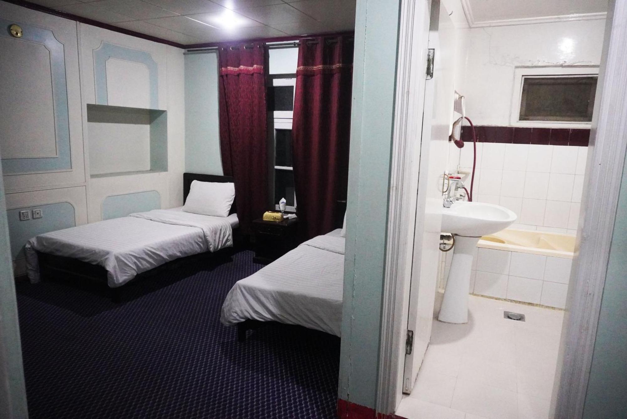Hotel Dewanekhas Skardu Eksteriør billede